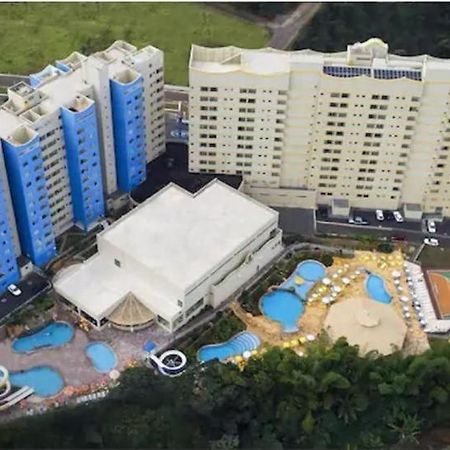 Golden Dolphin Aparthotel Калдас Новас Екстериор снимка